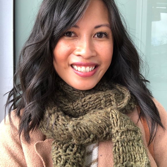 Meet your Posher, Jess! - Picture 5 of 8